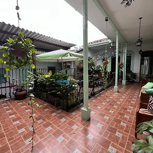 Hostel Sandalio, Cali